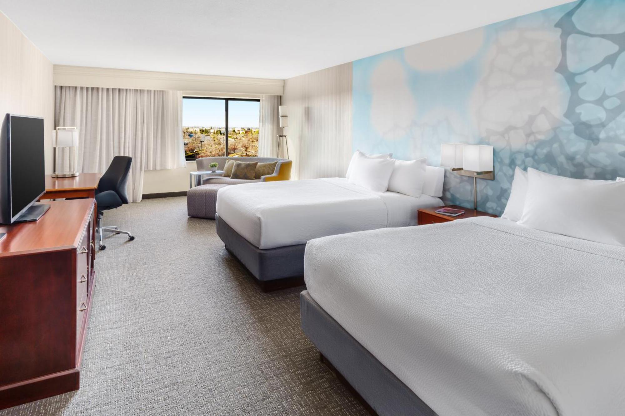 Courtyard By Marriott Roseville Galleria Mall/Creekside Ridge Drive מראה חיצוני תמונה