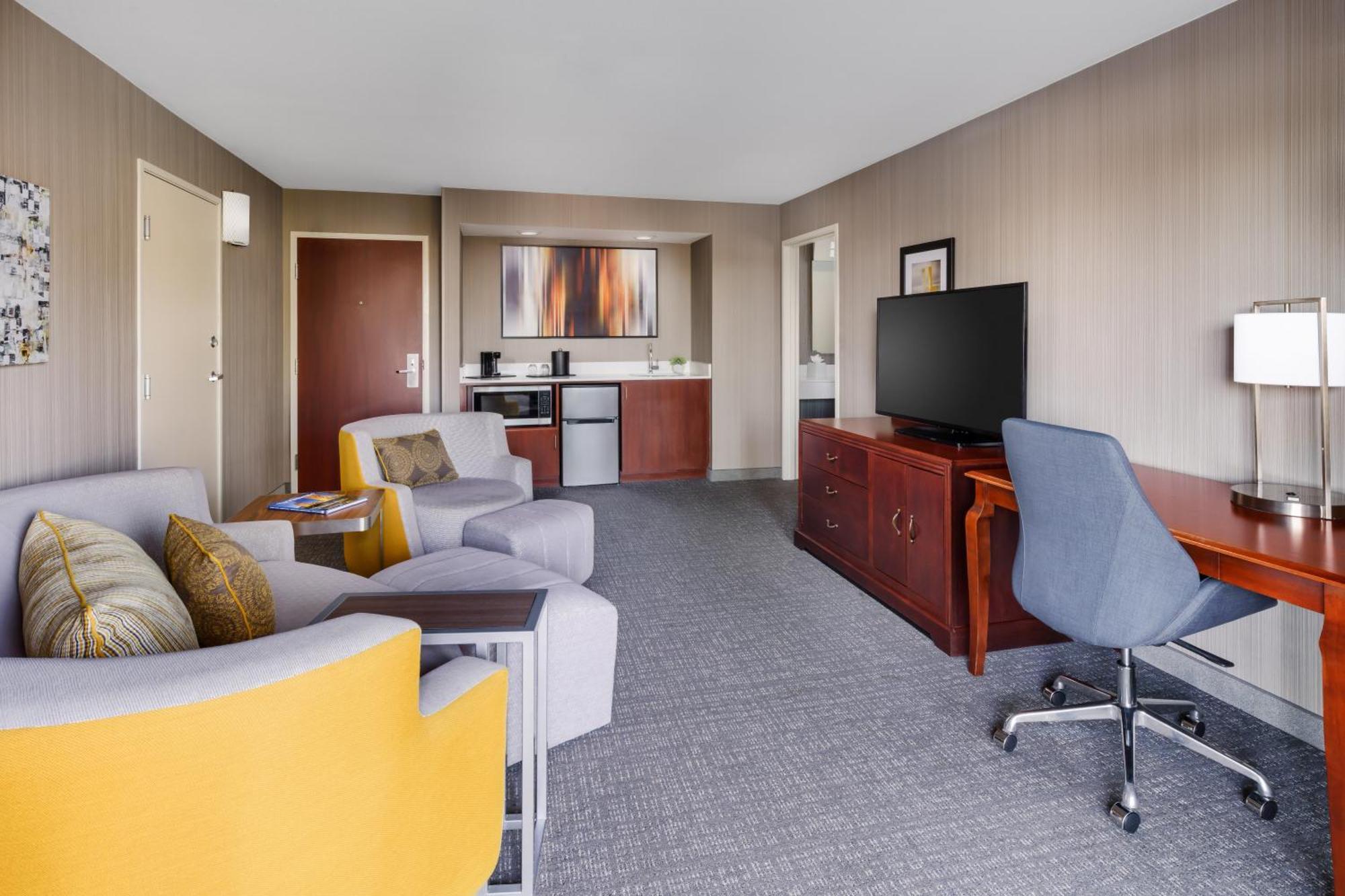 Courtyard By Marriott Roseville Galleria Mall/Creekside Ridge Drive מראה חיצוני תמונה