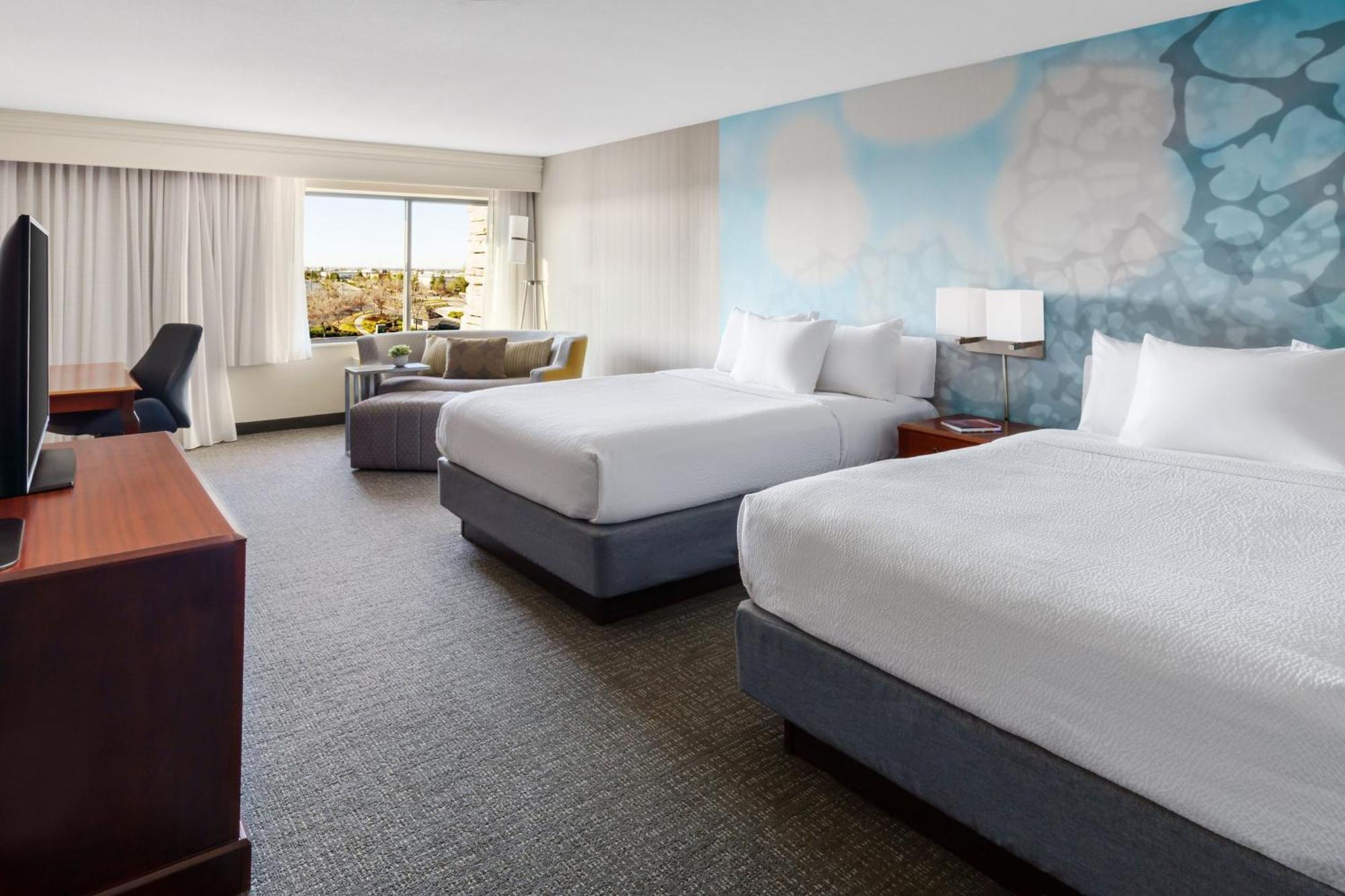 Courtyard By Marriott Roseville Galleria Mall/Creekside Ridge Drive מראה חיצוני תמונה